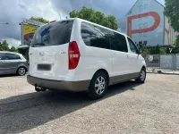 Gebraucht Hyundai H-1 136 PS (100 kW) 2016 Weiß Van / Kleinbus