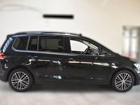 Gebraucht VW Touran Comfortline 150 PS (110 kW) 2017 Schwarz metallic Van / Kleinbus