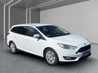 Używany Ford Focus Trend 120 KM (88 kW) 2017 Biały Kombi
