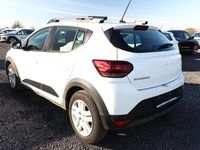 Gebraucht Dacia Sandero Expression 91 PS (66 kW) 2023 Gletscherweiß SUV