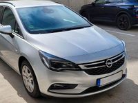Gebraucht Opel Astra Edition 105 PS (77 kW) 2018 Silber Kombi