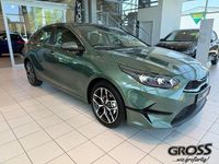 Neu Kia Ceed Spirit 140 PS (102 kW) 2025 Exg) experience green met. (gruen Kleinwagen