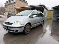 Gebraucht Ford Galaxy 116 PS (85 kW) 2003 Silber Van / Kleinbus
