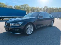 Gebraucht BMW 740 Sport Line 258 PS (189 kW) 2017 Blau Limousine