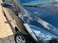 Second-hand Mazda 2 75 CP (55 kW) 2011 Negru Hatchback