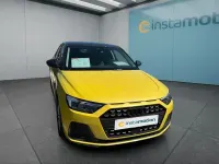 Usata Audi A1 110 CV (80 kW) 2023 Grigio SUV