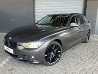 Gebraucht BMW 320 Executive 184 PS (135 kW) 2013 Braun Kombi