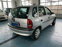 Gebraucht Opel Corsa 60 PS (44 kW) 1998 Silber Kleinwagen