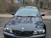 Gebraucht BMW 318 146 PS (107 kW) 2001 Schwarz Limousine