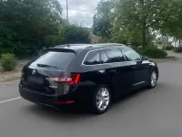 Gebraucht Skoda Superb 190 PS (139 kW) 2017 Schwarz Kombi