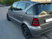 Gebraucht Mercedes A160 Avantgarde 102 PS (75 kW) 2004 Silber Limousine