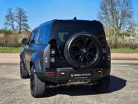 Gebraucht Land Rover Defender 635 PS (467 kW) 2025 SUV