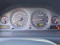 Gebraucht Volvo XC70 200 PS (147 kW) 2001 Gold Kombi