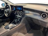 Gebraucht Mercedes GLC300e 211 PS (155 kW) 2021 Weiß SUV