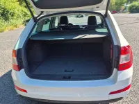 Gebraucht Skoda Octavia Elegance 179 PS (131 kW) 2014 Weiß Kombi