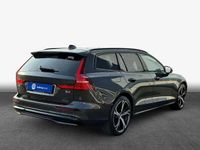 Gebraucht Volvo V60 145 PS (106 kW) 2025 Kombi