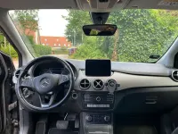 Gebraucht Mercedes B180 122 PS (89 kW) 2015 Schwarz Kleinwagen