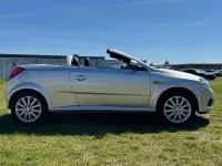 Gebraucht Opel Tigra 125 PS (91 kW) 2006 Silber Cabrio