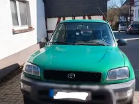Gebraucht Toyota RAV4 128 PS (94 kW) 1999 Grün SUV