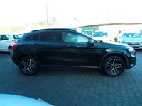 Gebraucht Mercedes GLA200 156 PS (114 kW) 2016 Schwarz SUV