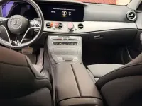 Gebraucht Mercedes E220 194 PS (142 kW) 2021 Schwarz Limousine