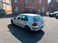 Gebraucht VW Golf IV 75 PS (55 kW) 2001 Silber Kleinwagen