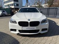 Gebraucht BMW 550 381 PS (280 kW) 2015 Alpinweiss iii Kombi