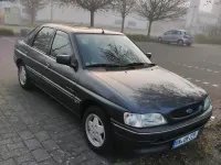 Gebraucht Ford Escort 60 PS (44 kW) 1993 Limousine