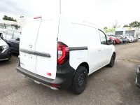 Neu Nissan Townstar N-Connecta 131 PS (96 kW) 2026 Weiß