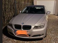 Gebraucht BMW 320 170 PS (125 kW) 2009 Silber Limousine