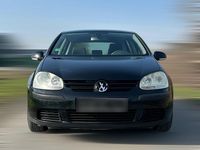Gebraucht VW Golf V 102 PS (75 kW) 2004 Schwarz Kleinwagen
