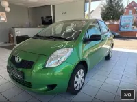 Gebraucht Toyota Yaris 69 PS (50 kW) 2007 Grün Kleinwagen
