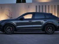 Gebraucht Porsche Cayenne Coupe GTS 500 PS (367 kW) 2024 Schwarz SUV