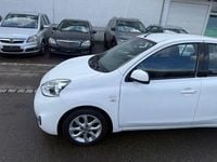 Gebraucht Nissan Micra Acenta 80 PS (58 kW) 2015 Weiß Kleinwagen