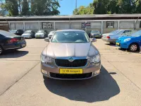 Gebraucht Skoda Superb 160 PS (117 kW) 2010 Grau Limousine