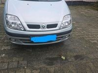 Gebraucht Renault Scénic 109 PS (80 kW) 2003 Silber Van / Kleinbus