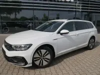 Gebraucht VW Passat GTE 156 PS (114 kW) 2019 Pure white Kombi