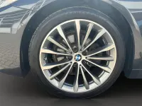 Gebraucht BMW 520 Performance 190 PS (139 kW) 2022 Grau / sophistograu (metallic) Kombi