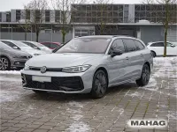 Gebraucht VW Passat R-line 177 PS (130 kW) 2025 Oyster silver metallic/grenadi Kombi