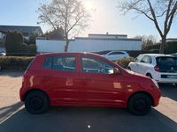 Używany Kia Picanto 60 KM (44 kW) 2004 Czerwony Hatchback