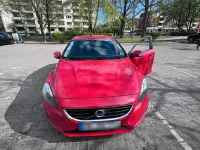 Gebraucht Volvo V40 120 PS (88 kW) 2016 Rot Kombi