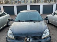 Gebraucht Renault Clio II 72 PS (52 kW) 2005 Schwarz Kleinwagen