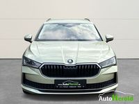 Gebraucht Skoda Superb Selection 150 PS (110 kW) 2024 Ice tea gelb metallic Kombi