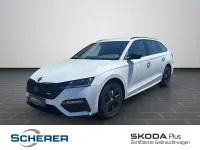 Gebraucht Skoda Octavia RS 200 PS (147 kW) 2024 Moonweiß perleffekt Kombi