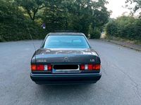 Gebraucht Mercedes 190 109 PS (80 kW) 1992 Violet Limousine