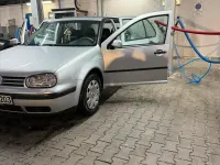 Gebraucht VW Golf IV 100 PS (73 kW) 2003 Silber Kleinwagen
