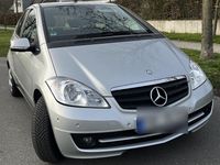 Gebraucht Mercedes A160 95 PS (69 kW) 2010 Silber Kleinwagen
