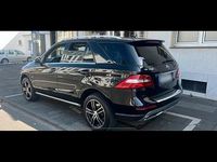 Gebraucht Mercedes ML350 259 PS (190 kW) 2012 Schwarz SUV