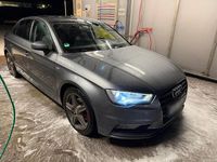 Gebraucht Audi A3 S-Line 125 PS (91 kW) 2015 Grau Limousine