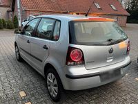 Gebraucht VW Polo 80 PS (58 kW) 2008 Silber Kleinwagen